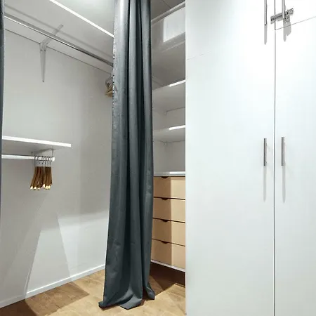 Clock Loft Apartment Turin